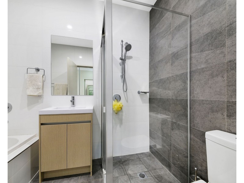 501/38-42 Chamberlain Street, Campbelltown NSW 2560