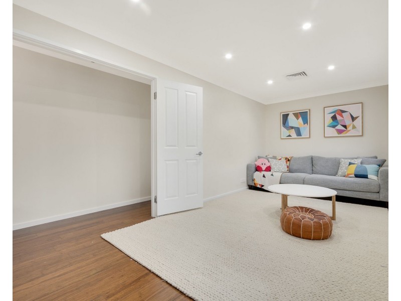 8 Stutz Place, Ingleburn NSW 2565