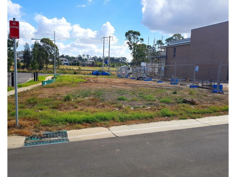 36 Islington Street, Denham Court NSW 2565