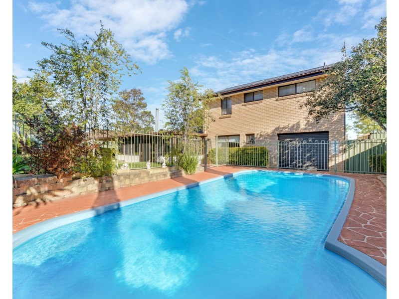 23 Traminer Place, Eschol Park NSW 2558