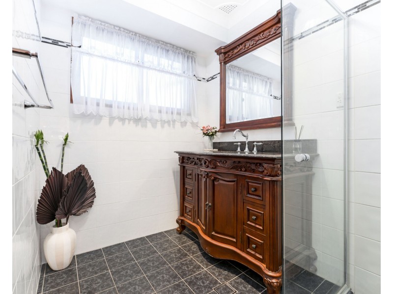 23 Traminer Place, Eschol Park NSW 2558