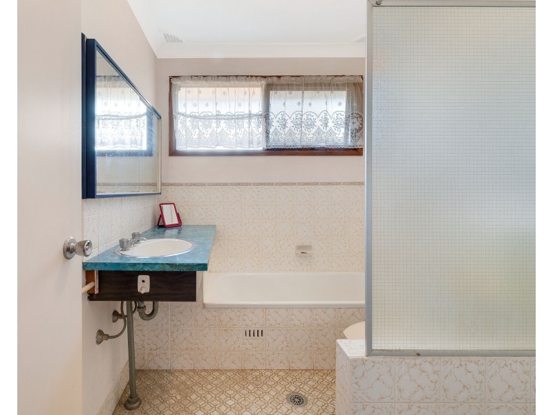 97 Leumeah Road, Leumeah NSW 2560