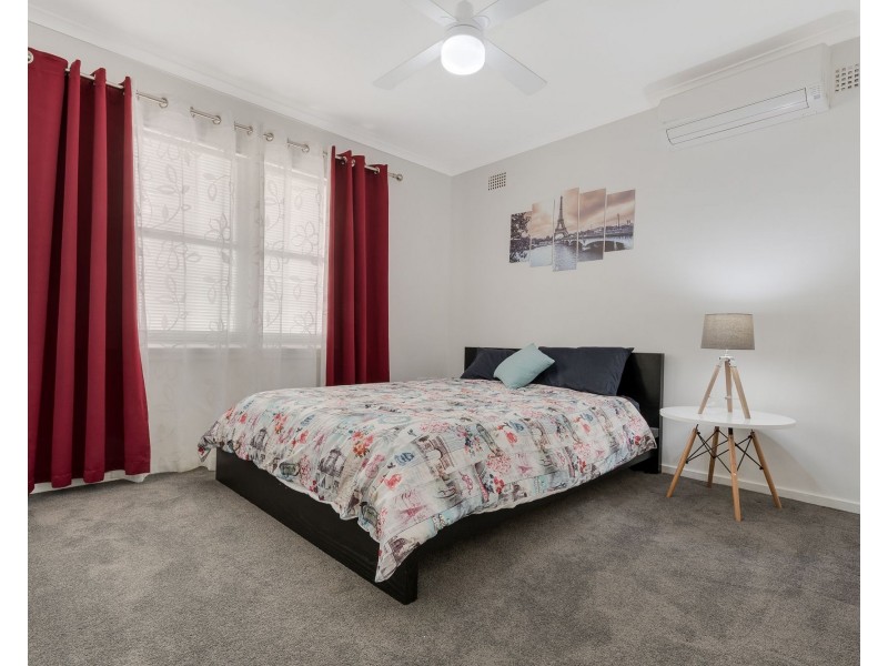 4/84 Townson Avenue, Minto NSW 2566