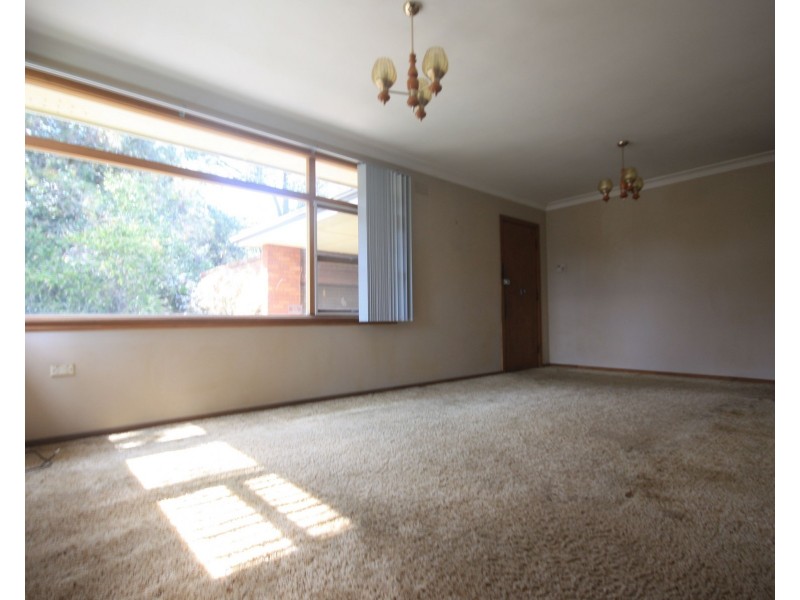 39 Richmond Crescent, Campbelltown NSW 2560