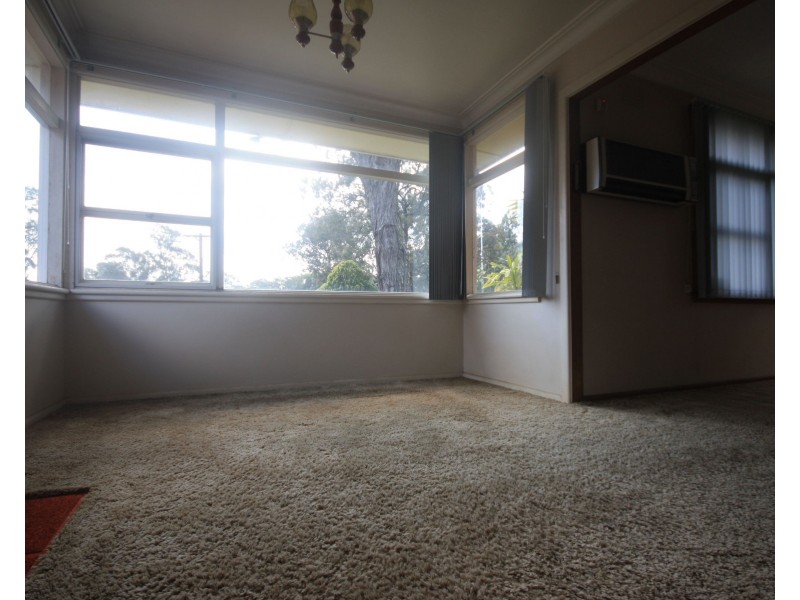 39 Richmond Crescent, Campbelltown NSW 2560