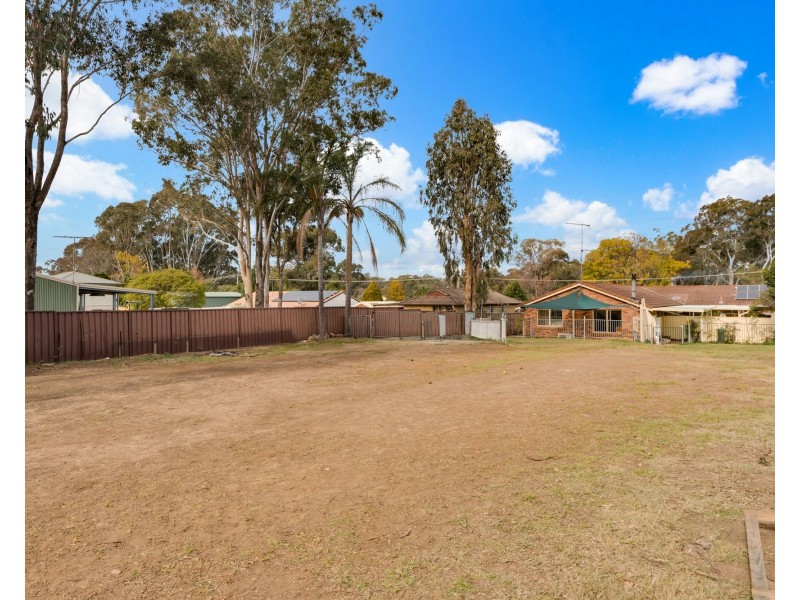 14 Jenkins Street, Douglas Park NSW 2569