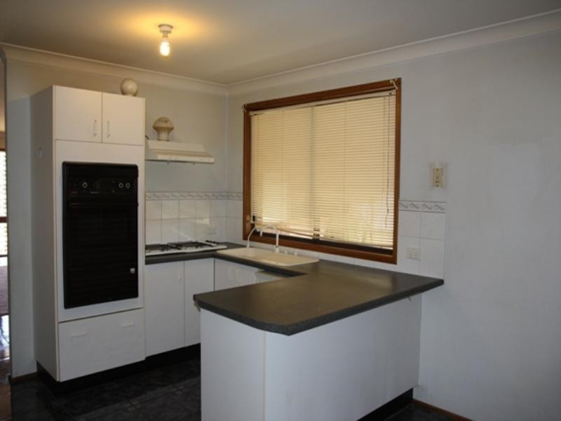 Kearns NSW 2558