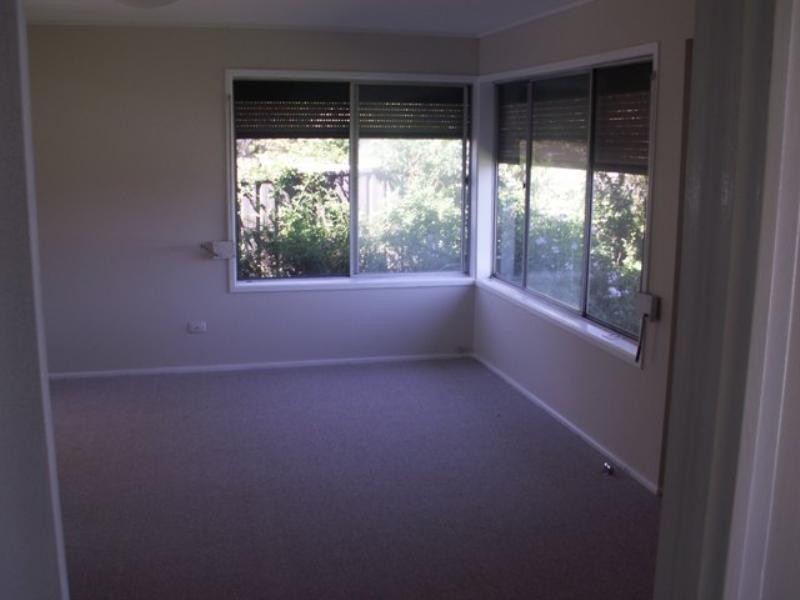 Bradbury NSW 2560