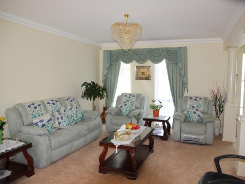 Macquarie Fields NSW 2564