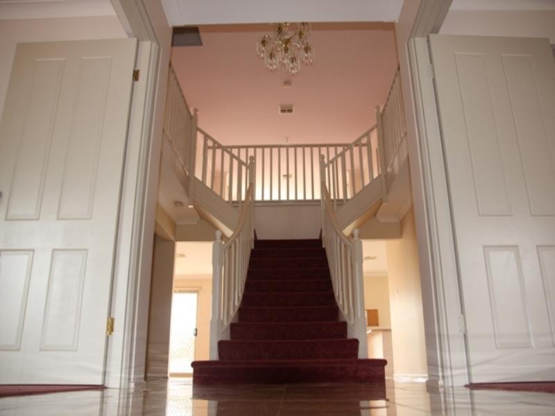 Glen Alpine NSW 2560