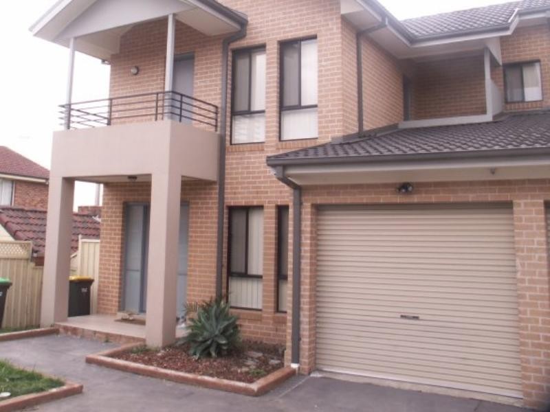 Minto NSW 2566