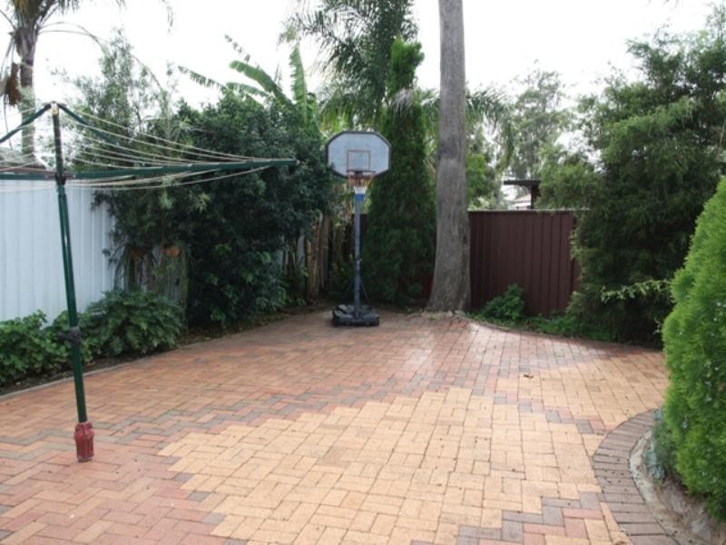 Macquarie Fields NSW 2564