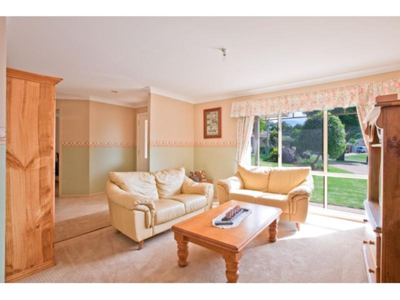 11 George Caley Place, Mount Annan NSW 2567