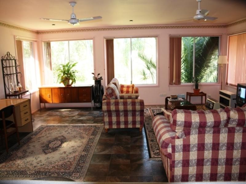 48 Greenoaks Avenue, Bradbury NSW 2560