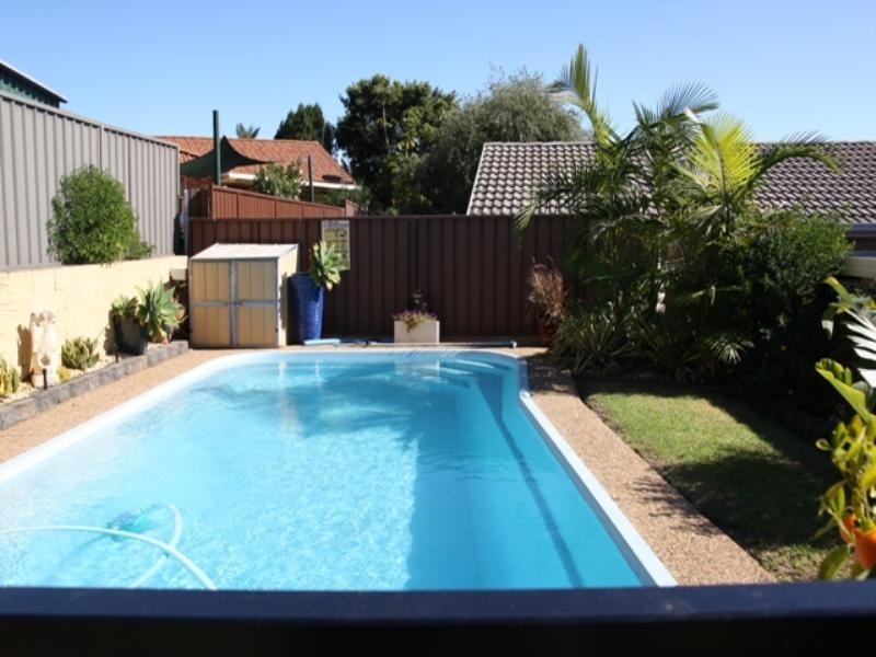 Ambarvale NSW 2560