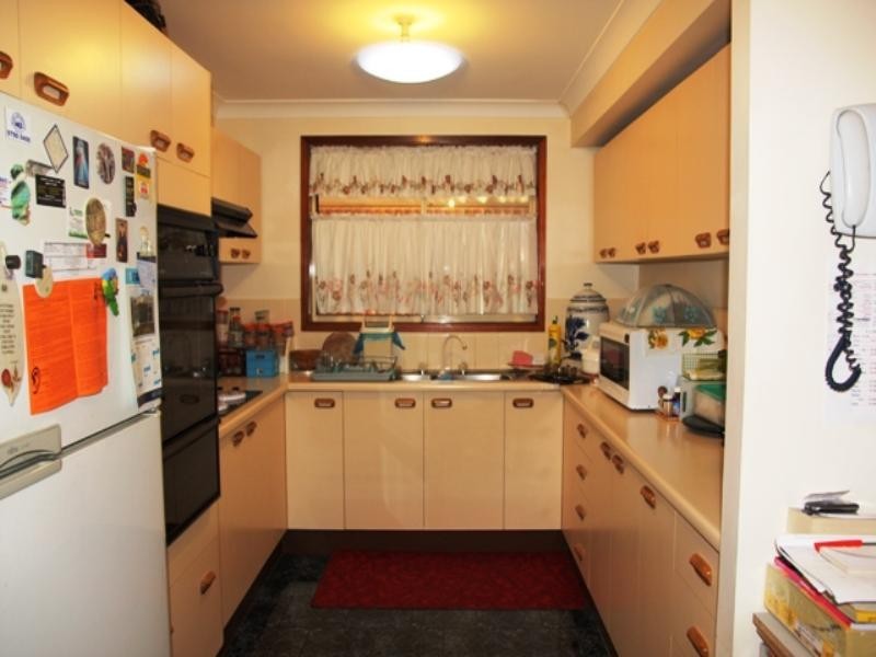 Eschol Park NSW 2558