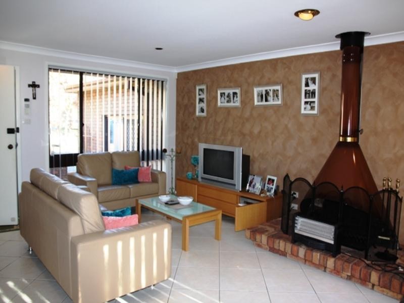 Macquarie Fields NSW 2564