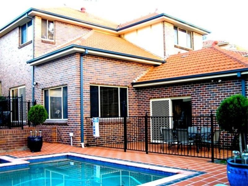 Glen Alpine NSW 2560