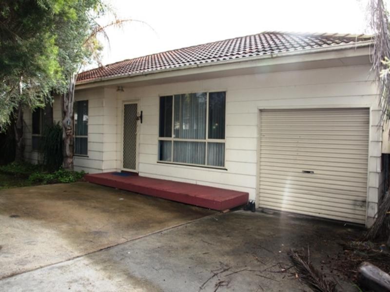 Macquarie Fields NSW 2564