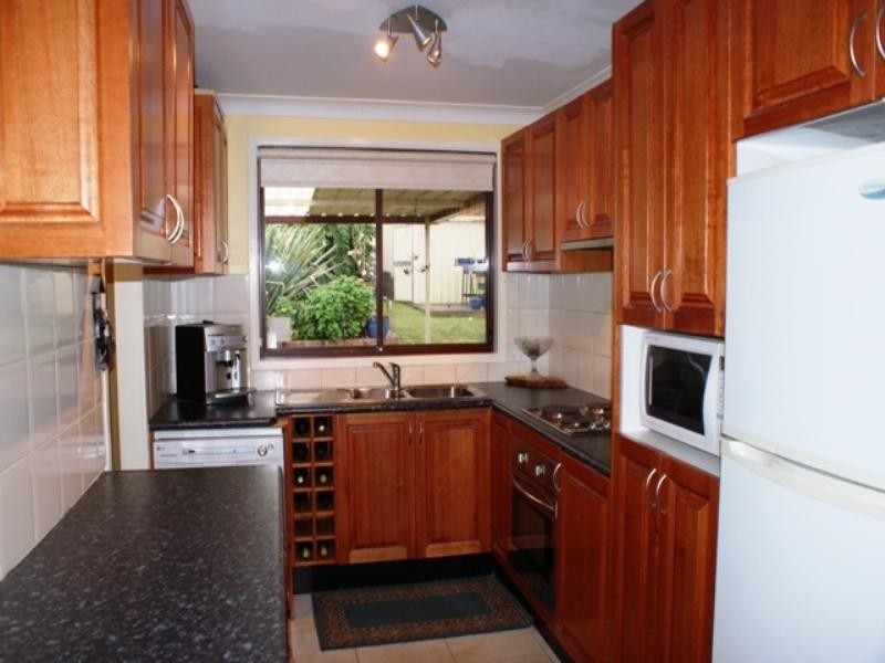 Eschol Park NSW 2558