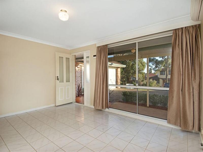 6 Hacking Drive, Narellan Vale NSW 2567