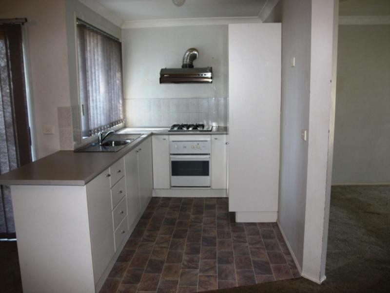 45 Parkholme Circuit, Englorie Park NSW 2560