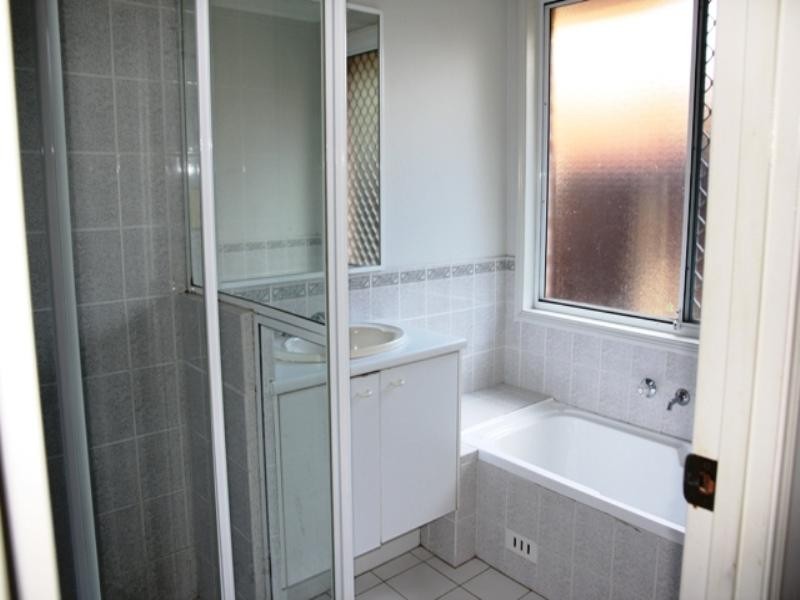 45 Parkholme Circuit, Englorie Park NSW 2560