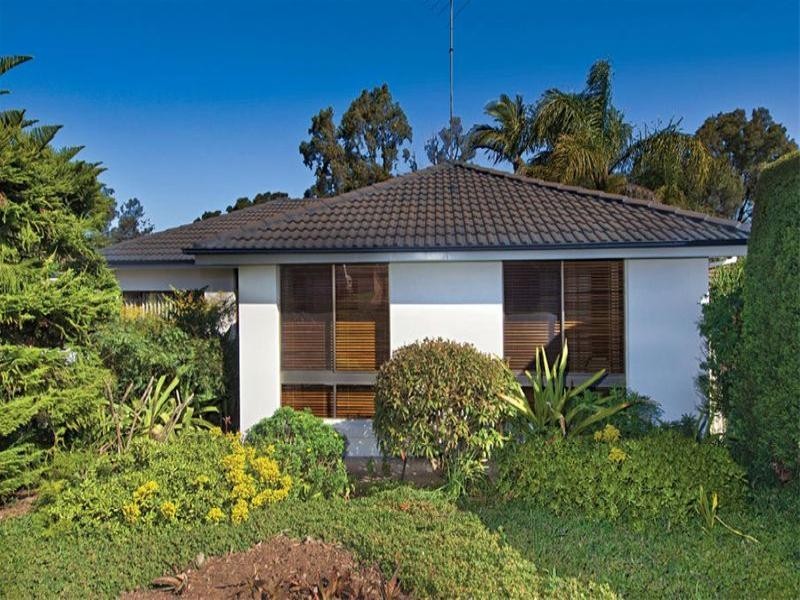 43 Woodlark Place, Glenfield NSW 2167