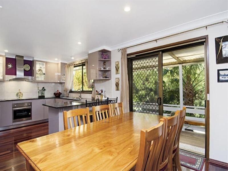 43 Woodlark Place, Glenfield NSW 2167