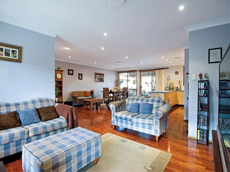24 Boronia Avenue, Mount Annan NSW 2567