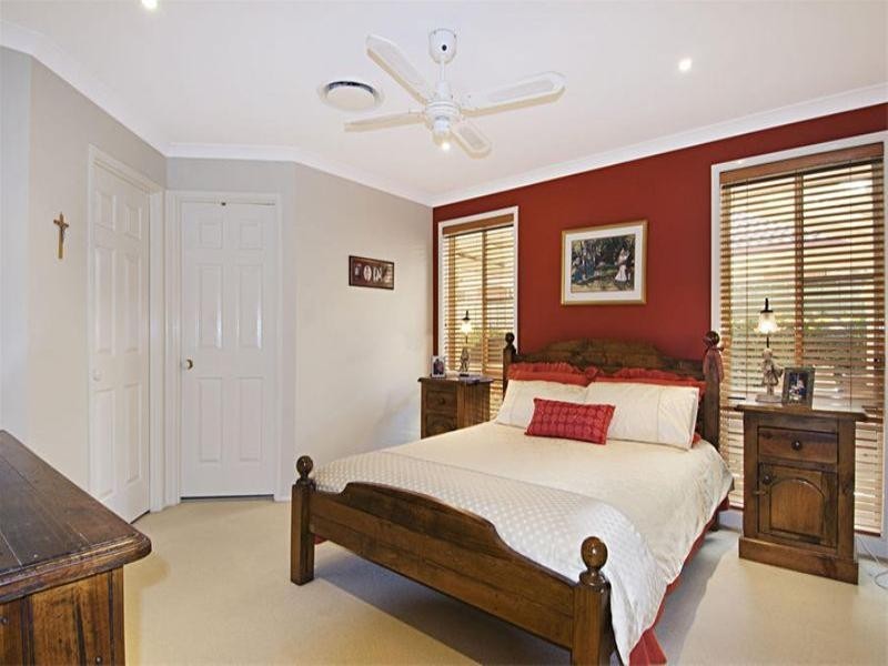 16 Kensington Drive, Harrington Park NSW 2567