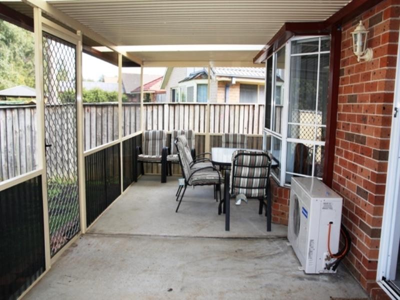 5 Bettong Place, St Helens Park NSW 2560