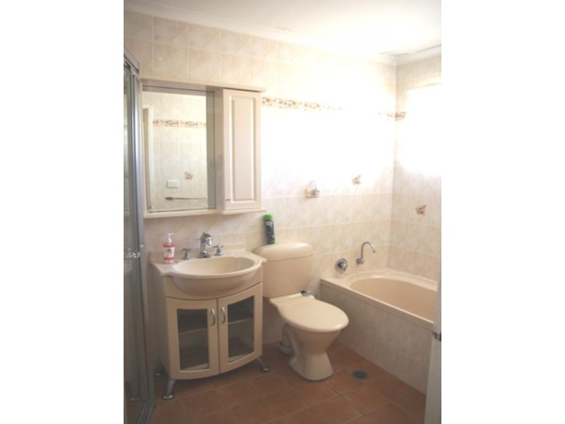 37 Stranraer Drive, St Andrews NSW 2566