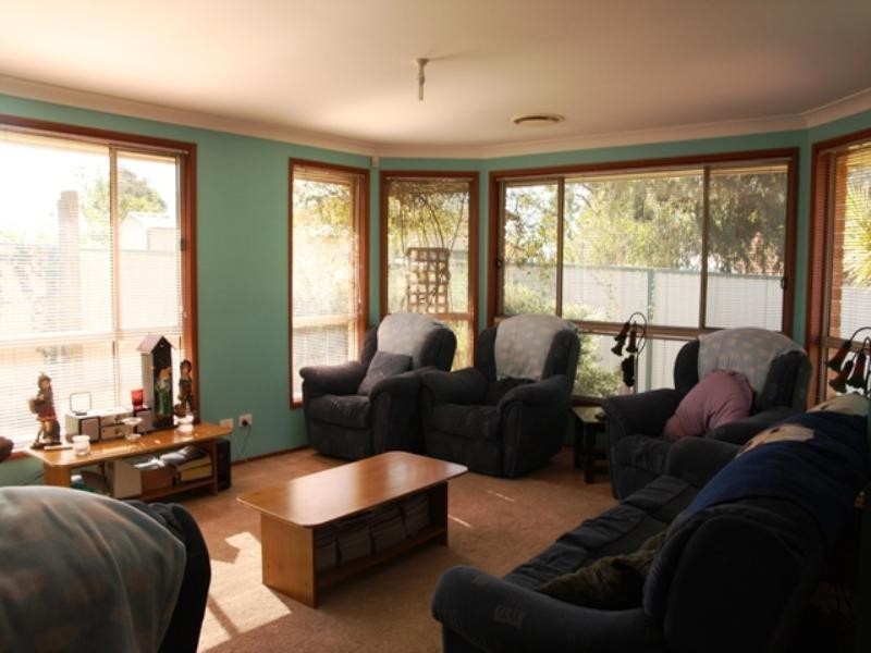 89 Cleopatra Drive, Glen Alpine NSW 2560