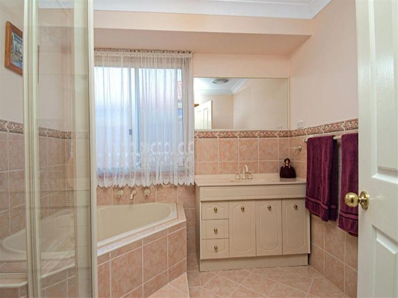 3 Hibertia Place, Mount Annan NSW 2567