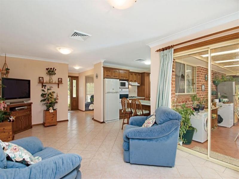 3 Hibertia Place, Mount Annan NSW 2567