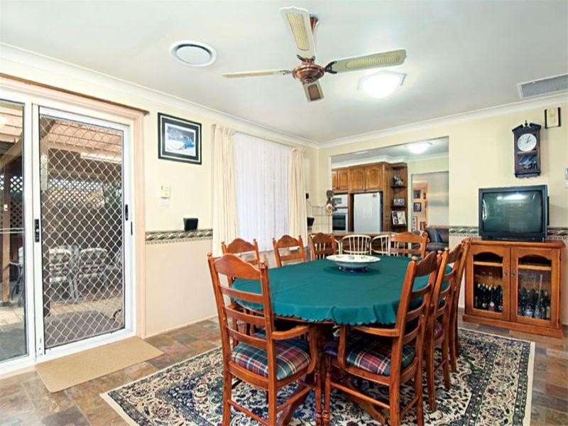 16 Fletcher Street, Minto NSW 2566