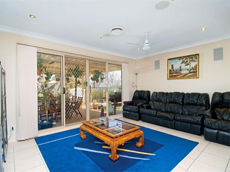 19 Kinnear Street, Harrington Park NSW 2567