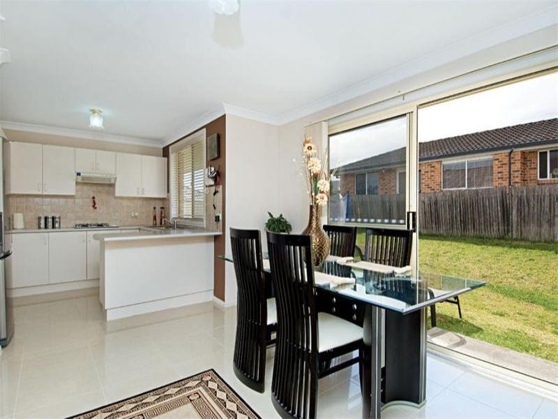 1 Durack Place, St Helens Park NSW 2560