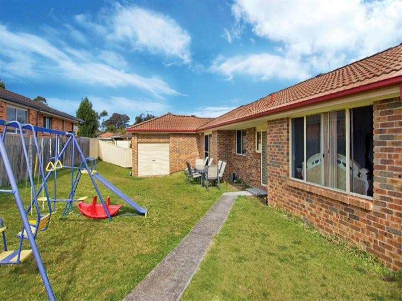 1 Durack Place, St Helens Park NSW 2560