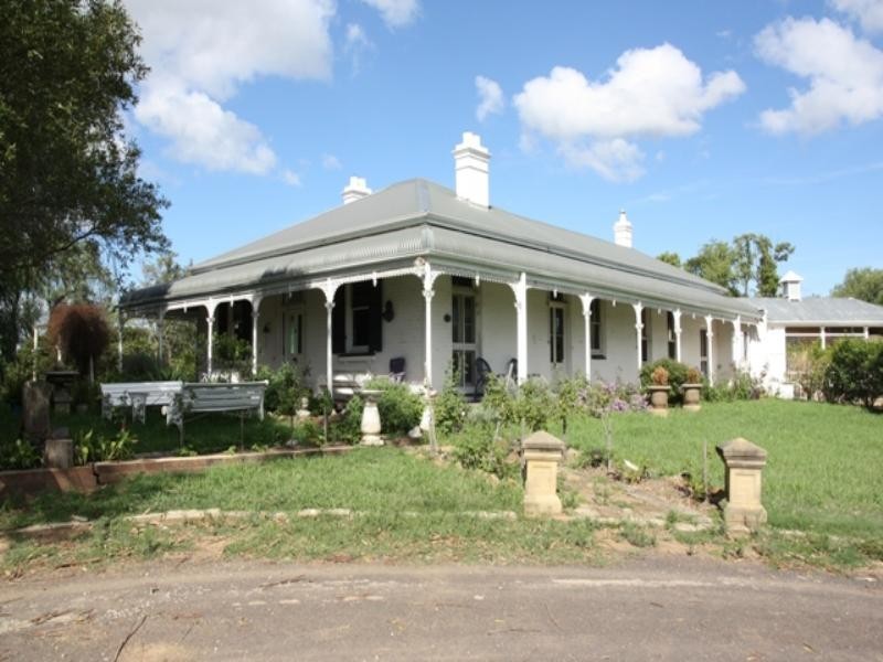 5 Badgally Road, Blairmount NSW 2559