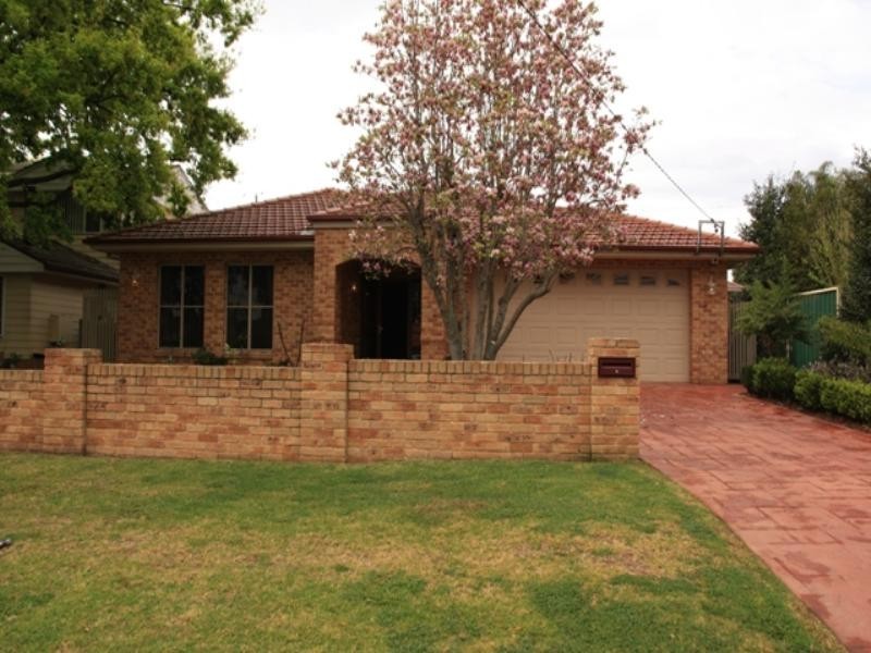 12 Belford Road, Ingleburn NSW 2565