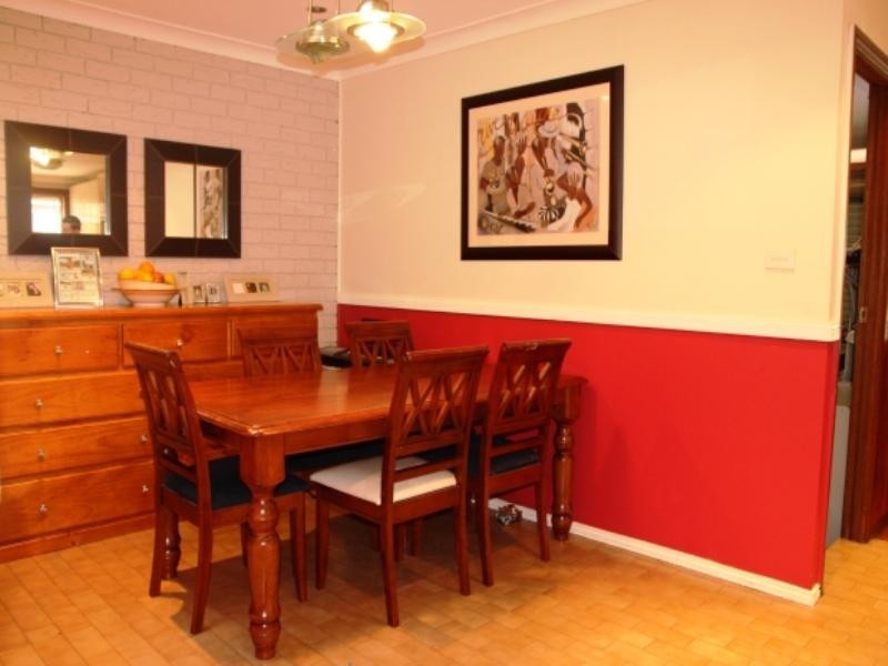 Macquarie Fields NSW 2564