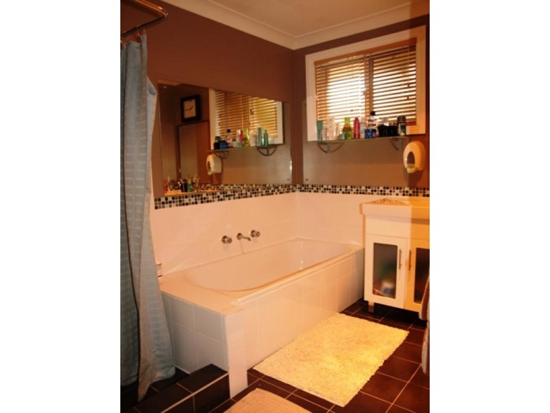 Macquarie Fields NSW 2564