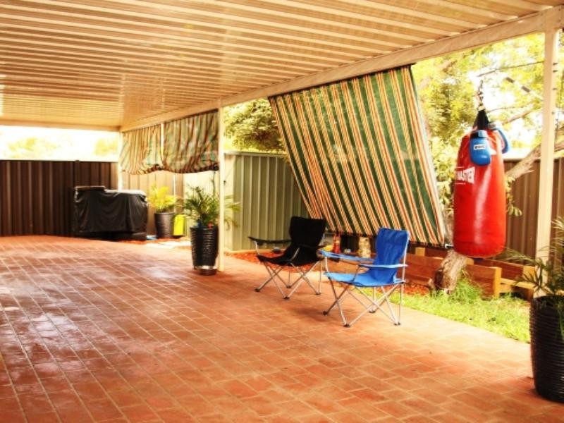 Macquarie Fields NSW 2564