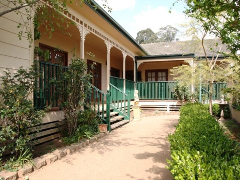 4 Sackville Street, Ingleburn NSW 2565