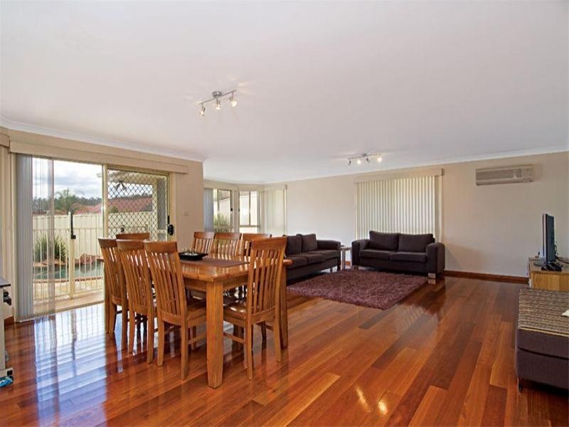 9 Jane Circuit, Narellan Vale NSW 2567