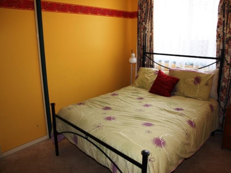 10 Lightning Street, Raby NSW 2566