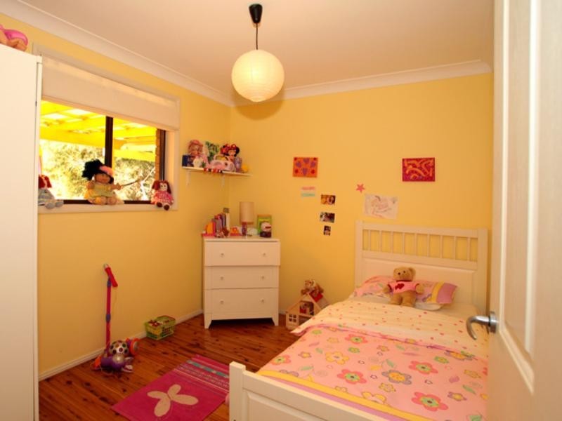 25 Donalbain Circuit, Rosemeadow NSW 2560