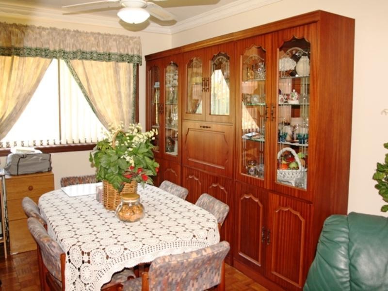 1 Epping Forest Drive, Eschol Park NSW 2558